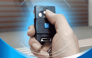 Làm Mới - Thay Pin Remote Cửa Cuốn